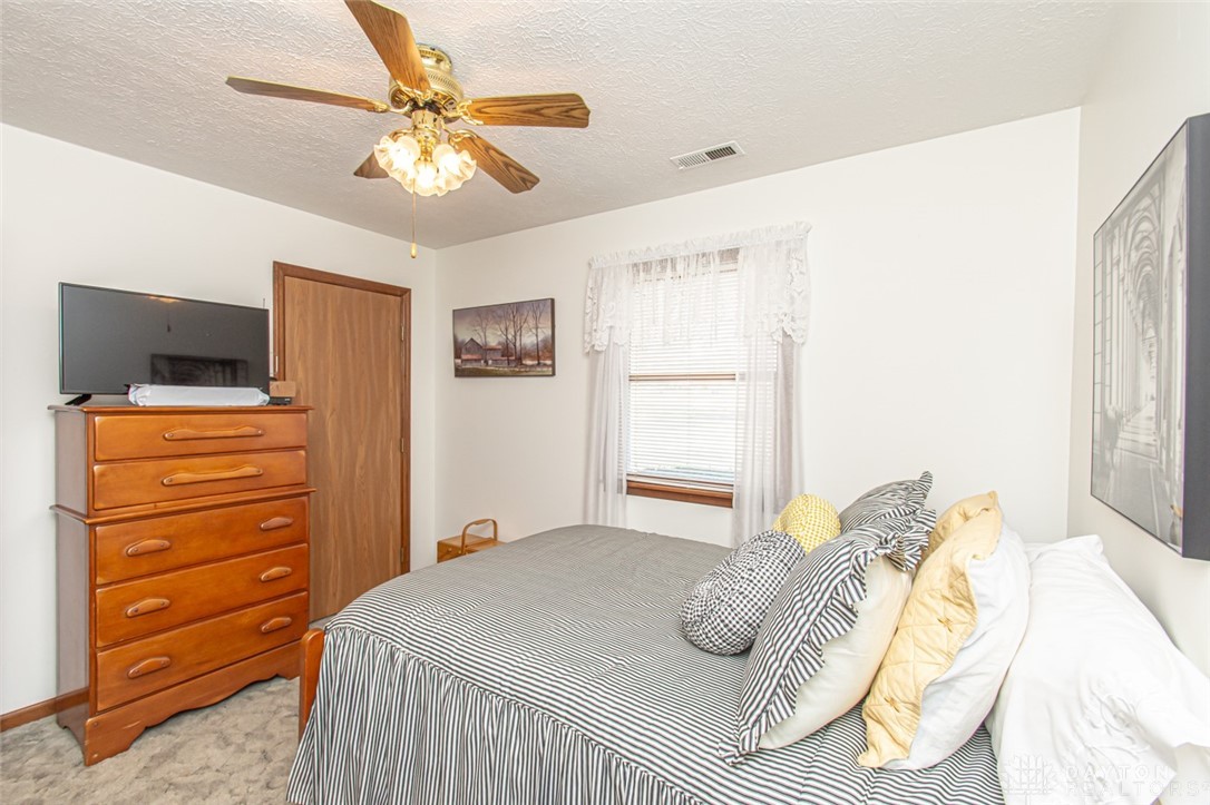 619 Lakengren Drive, Eaton, Ohio image 22