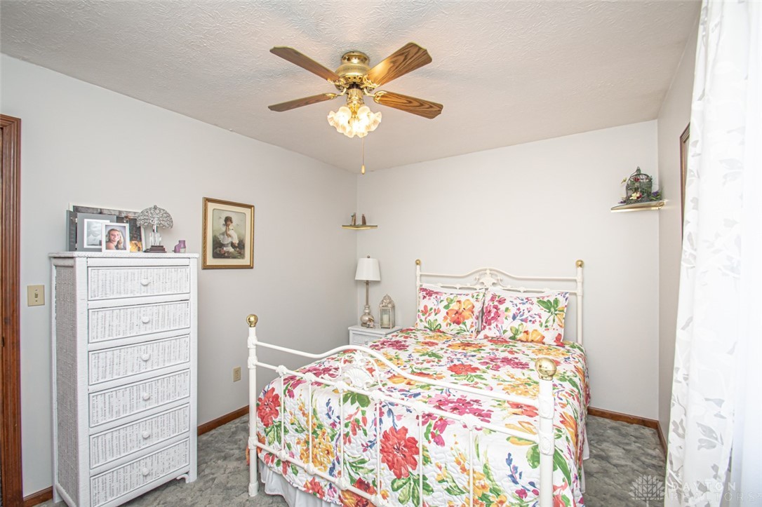 619 Lakengren Drive, Eaton, Ohio image 19