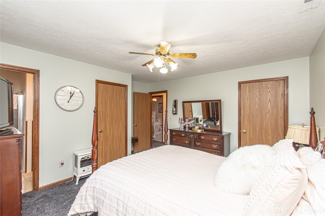 619 Lakengren Drive, Eaton, Ohio image 25
