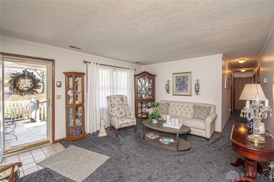 619 Lakengren Drive, Eaton, Ohio image 4