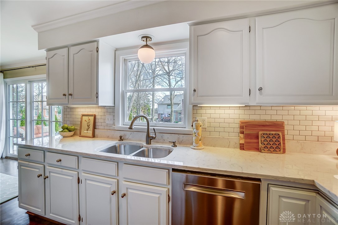 7706 Falling Waters Court, West Chester, Ohio image 24