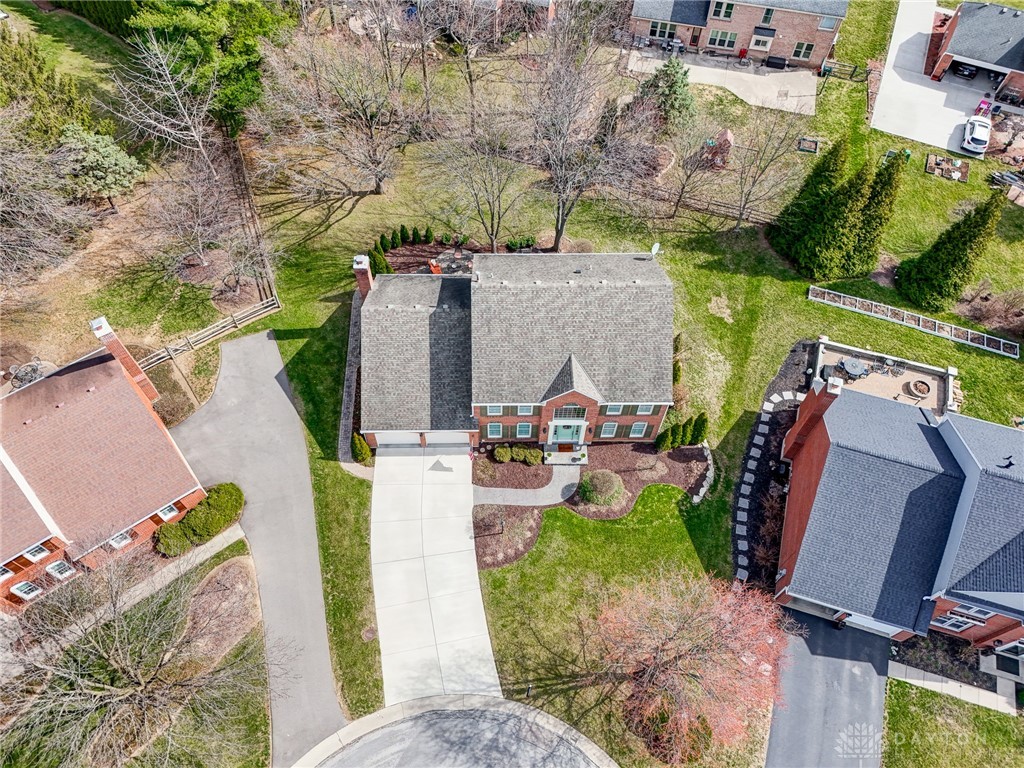7706 Falling Waters Court, West Chester, Ohio image 3