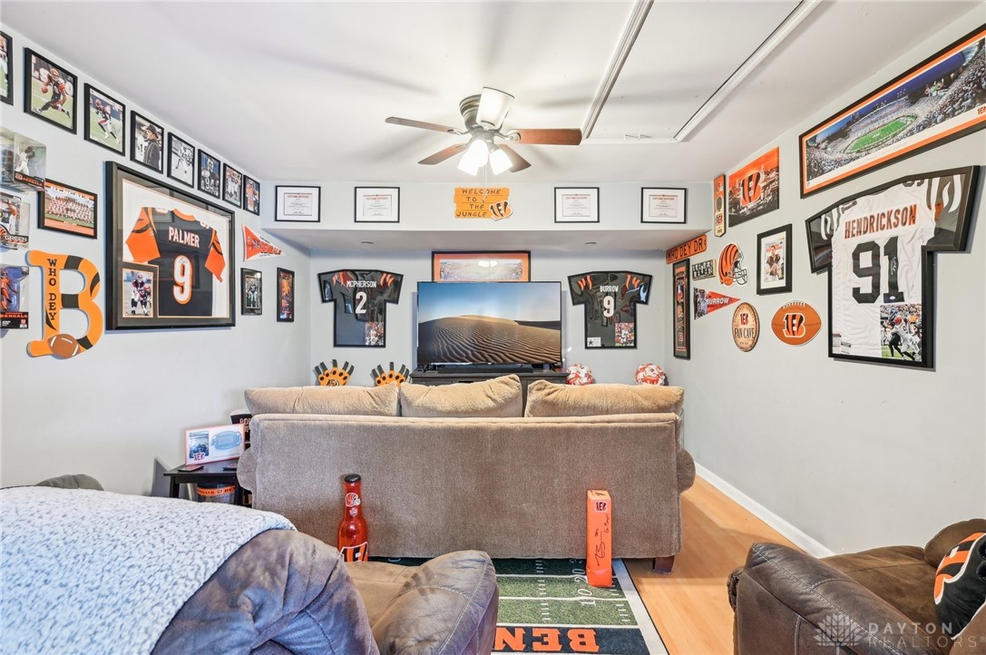 1583 Roxbury Drive, Xenia, Ohio image 13