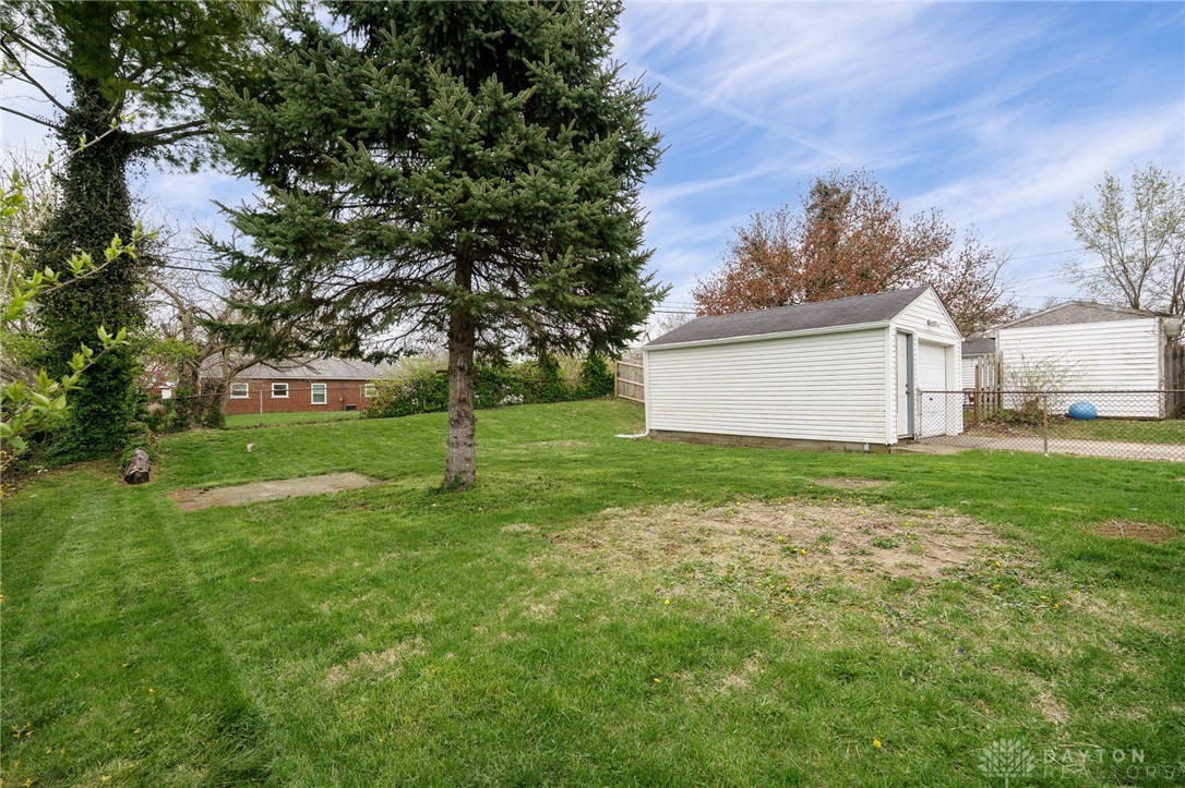 2790 Prentice Drive, Kettering, Ohio image 28