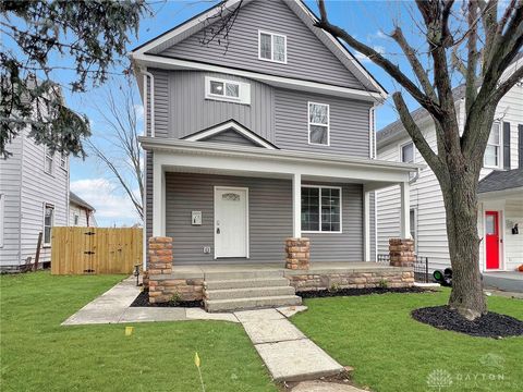 Photo of 20 S Philadelphia Street, Dayton, OH 45403 (MLS # 952443)