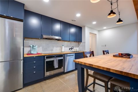 Tiny photo for 260 King Street, Yellow Springs Vlg, OH 45387 (MLS # 945362)