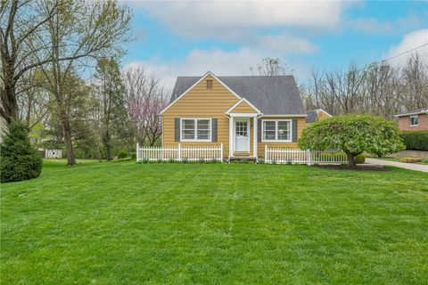 Photo of 3543 Echo Hill Lane, Beavercreek, OH 45430 (MLS # 956389)
