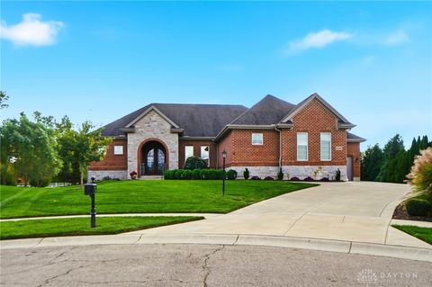 Photo of 9440 Old Bridge Drive, Washington Twp, OH 45458 (MLS # 956121)