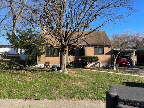 Photo of 1680 Wesleyan Road, Dayton, OH 45406 (MLS # 947407)