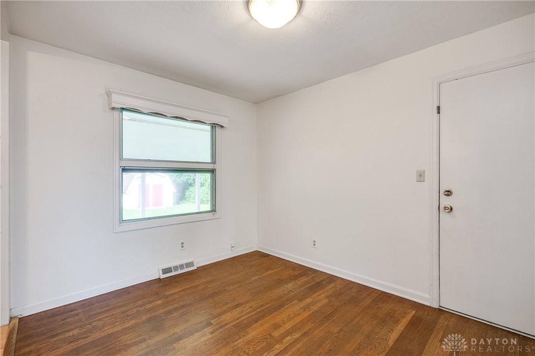 520 Florence Avenue, Wilmington, Ohio image 11