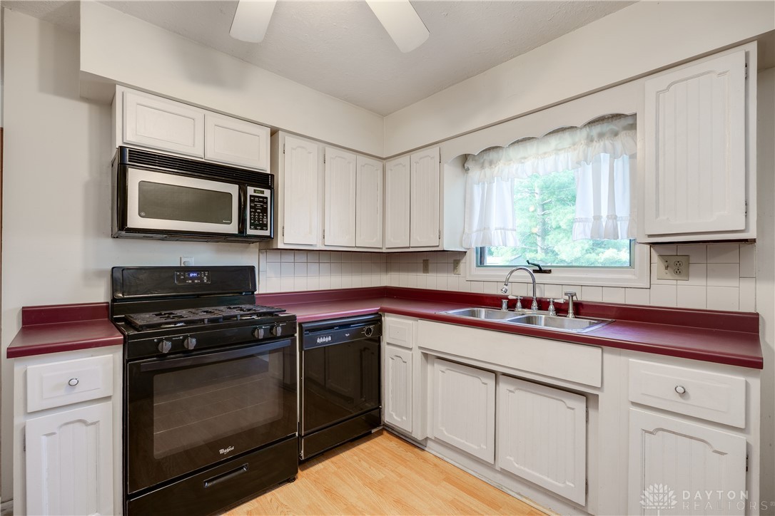 520 Florence Avenue, Wilmington, Ohio image 15