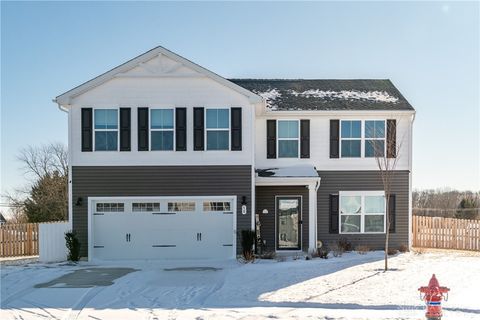 Photo of 50 Kelly Court, West Milton, OH 45383 (MLS # 950536)