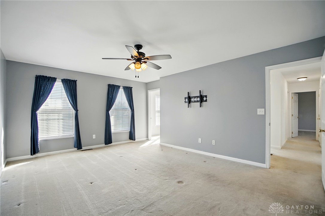 8177 Fox Knoll Drive, West Chester, Ohio image 4