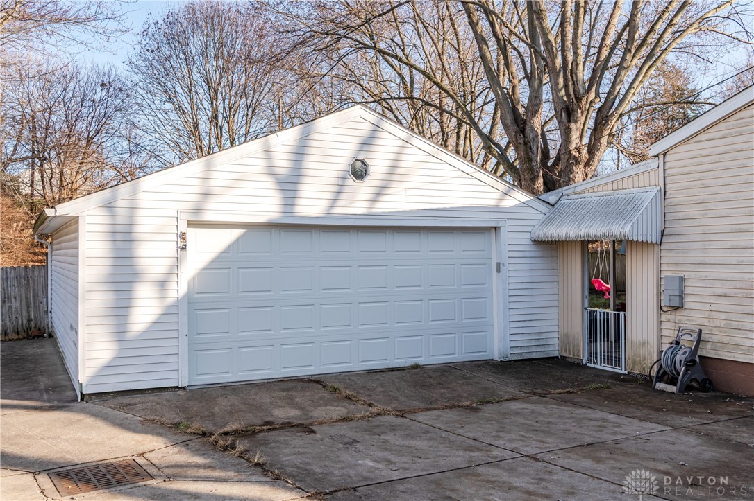 1444 Ironwood Drive, Fairborn, Ohio image 32