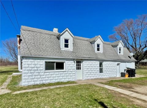 Photo of 5101 Pundt Road, Lewisburg, OH 45338 (MLS # 941828)