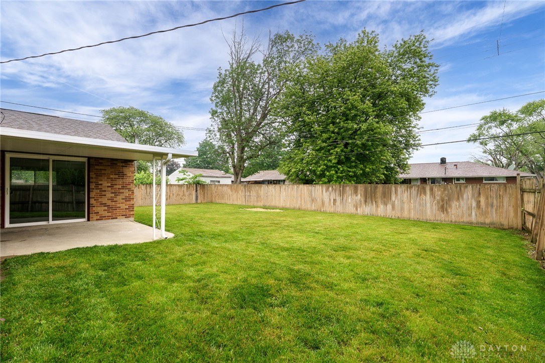 5692 Traymore Drive, Dayton, Ohio image 39