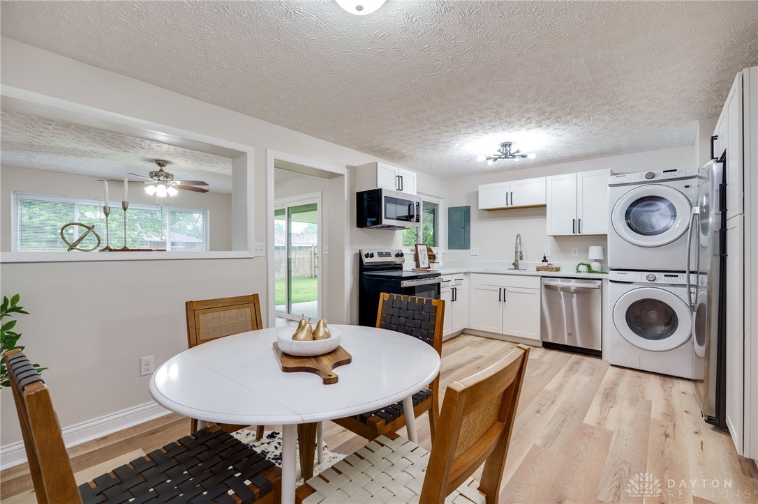 5692 Traymore Drive, Dayton, Ohio image 16