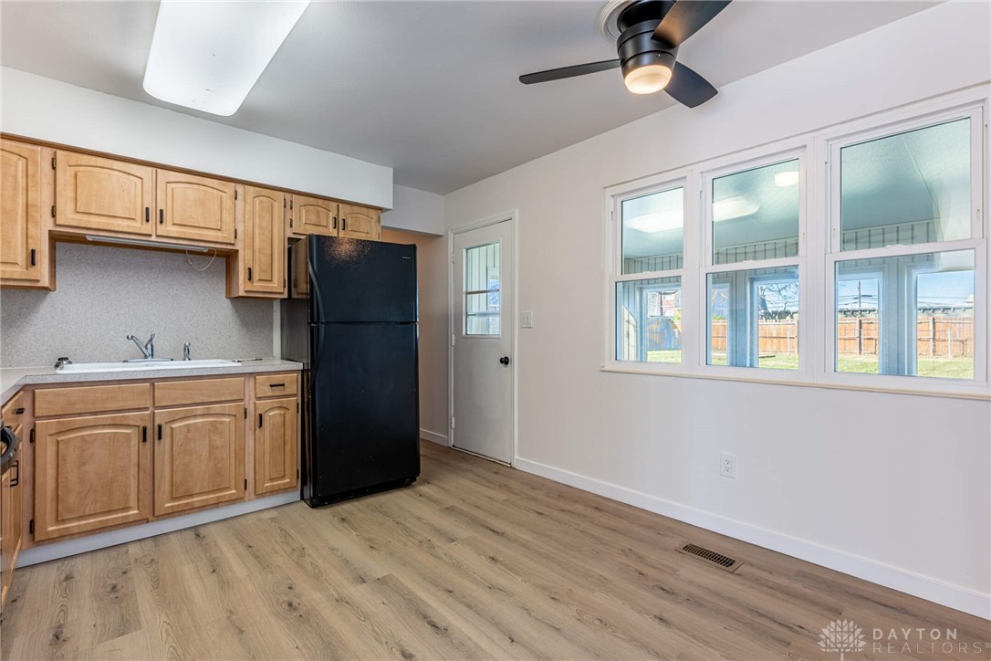 Troy, Ohio 45373, United States, 3 Bedrooms Bedrooms, ,1 BathroomBathrooms,Residential,Active,244383