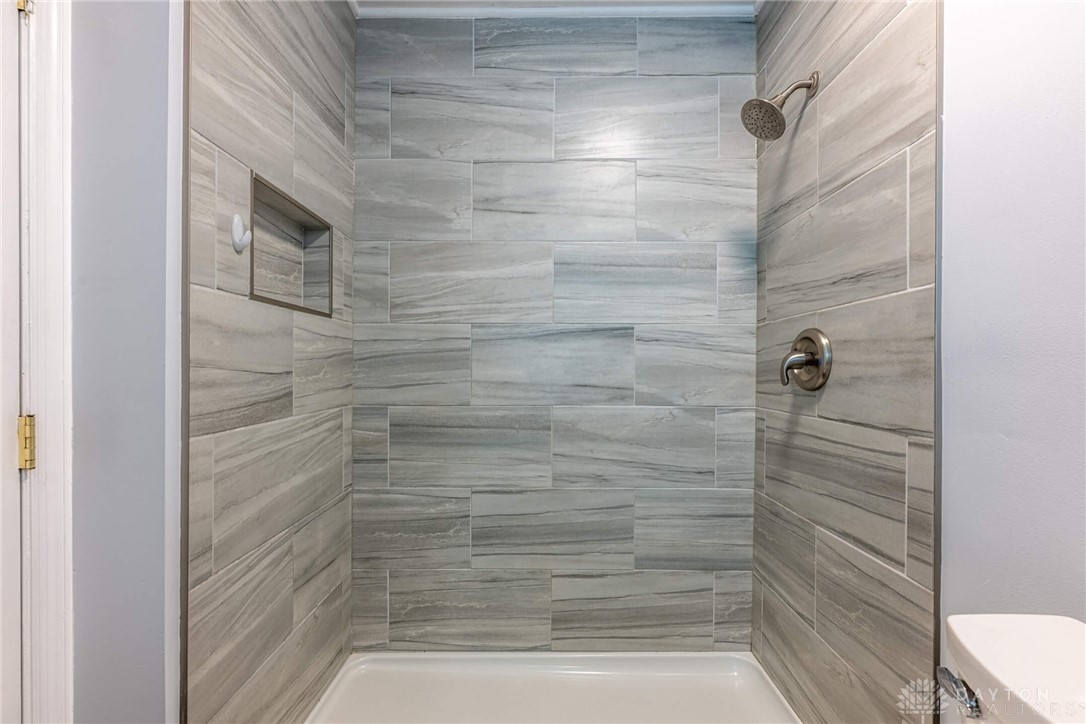 Troy, Ohio 45373, United States, 3 Bedrooms Bedrooms, ,1 BathroomBathrooms,Residential,Active,244383