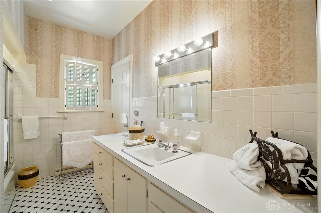 505 W Home Road, Springfield, Ohio image 40