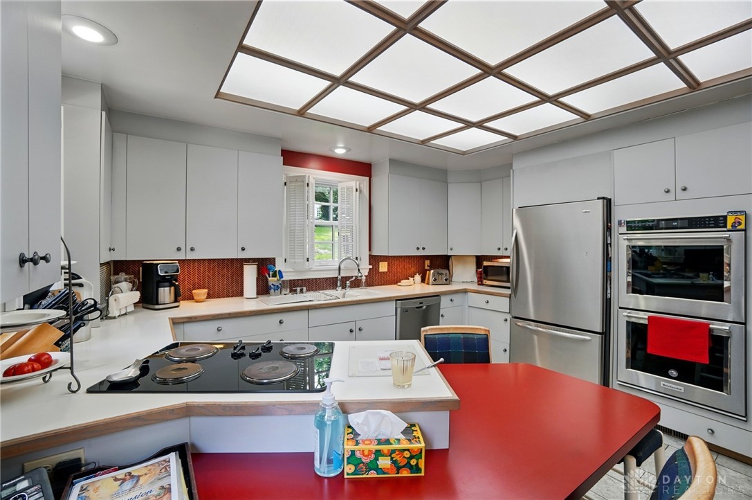 505 W Home Road, Springfield, Ohio image 25