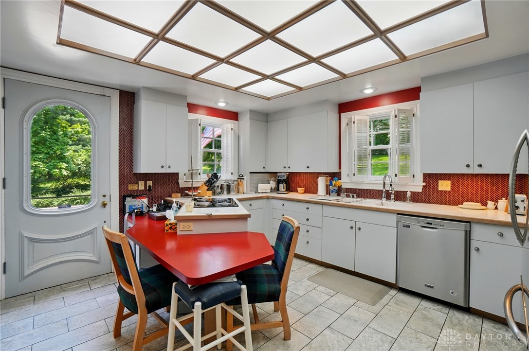 505 W Home Road, Springfield, Ohio image 23