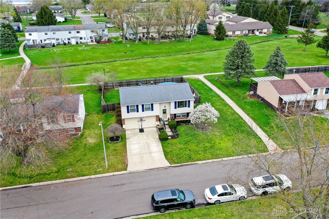 106 Lexington Farm Road, Englewood, Ohio image 44