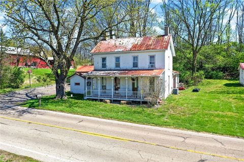 Photo of 1132 N Cherry Street, Germantown, OH 45327 (MLS # 956307)