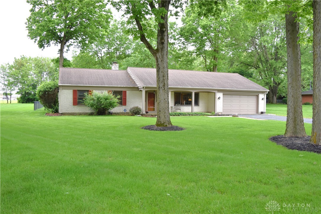 1830 Parker Drive, Piqua, Ohio image 2
