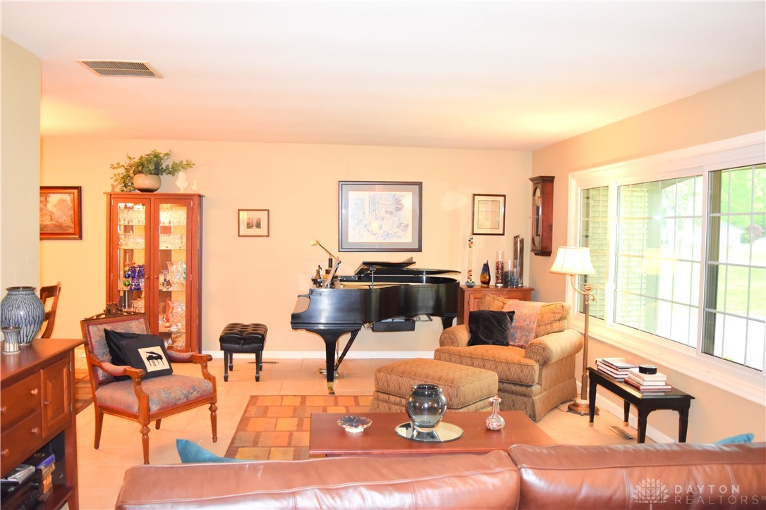 1830 Parker Drive, Piqua, Ohio image 11