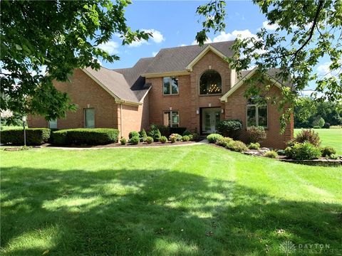 Photo of 2785 Ashton Drive, Lebanon, OH 45036 (MLS # 947137)