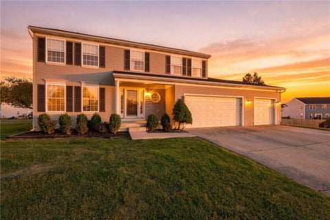 Photo of 1053 Ashbrooke Lane, Xenia, OH 45385 (MLS # 972069)