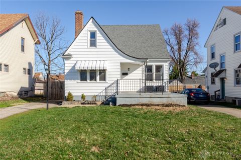 Photo of 4037 Corinth Boulevard, Dayton, OH 45410 (MLS # 953827)