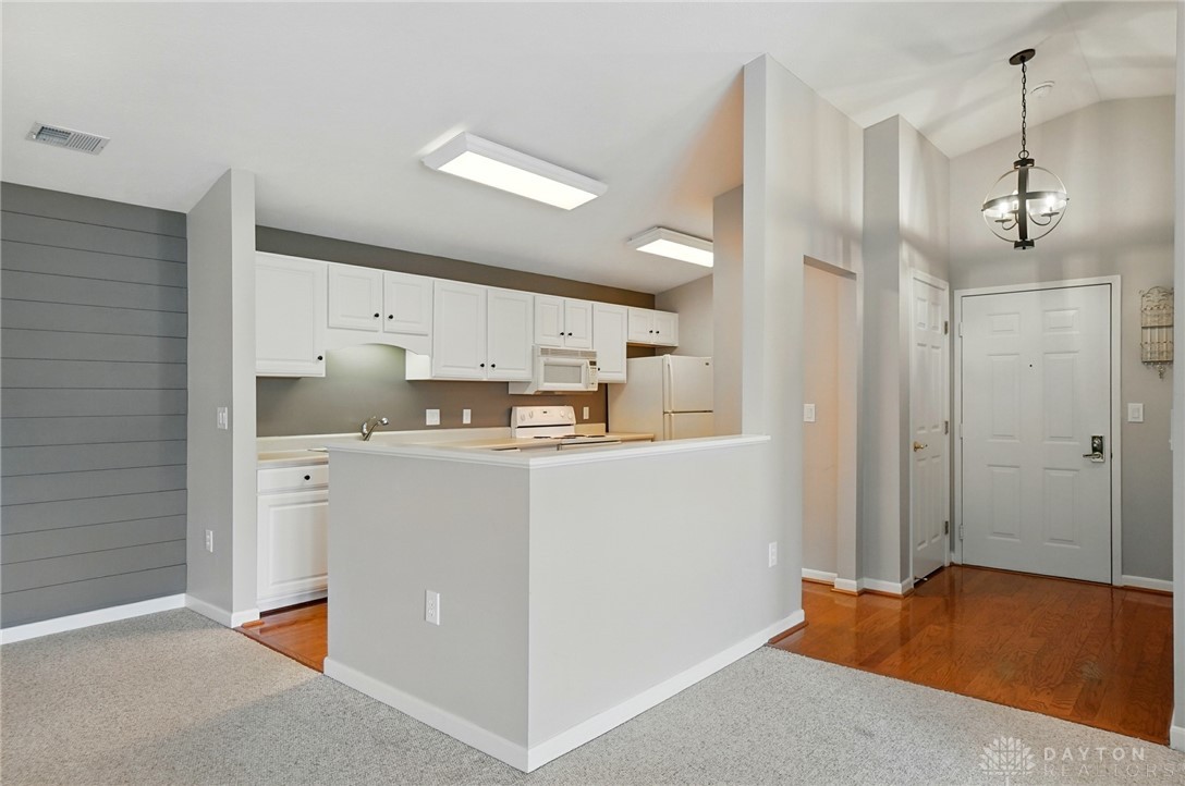 3085 Cumberland Lane #208, Beavercreek, Ohio image 11
