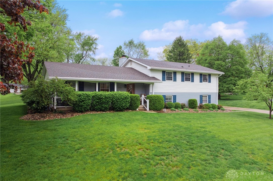 2788 Vickie Drive, Beavercreek, Ohio image 2