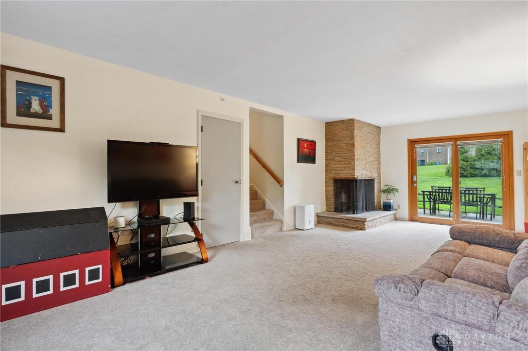 2788 Vickie Drive, Beavercreek, Ohio image 38
