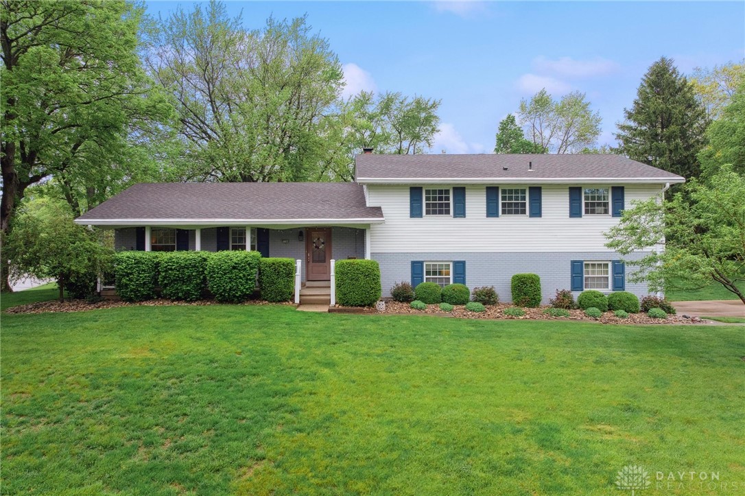 2788 Vickie Drive, Beavercreek, Ohio image 1