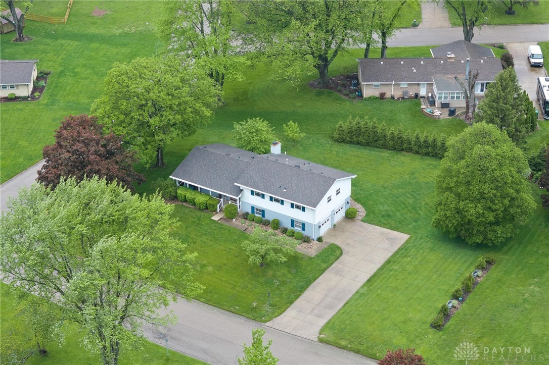 2788 Vickie Drive, Beavercreek, Ohio image 49