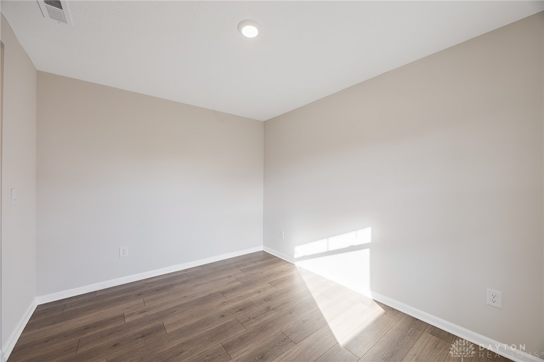 5029 Lakeview Drive, Morrow, Ohio image 17