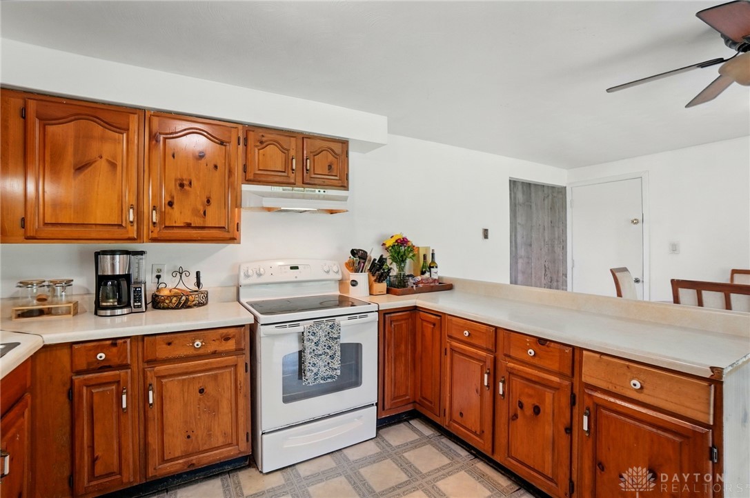 8572 Yohe Road, Lewisburg, Ohio image 14