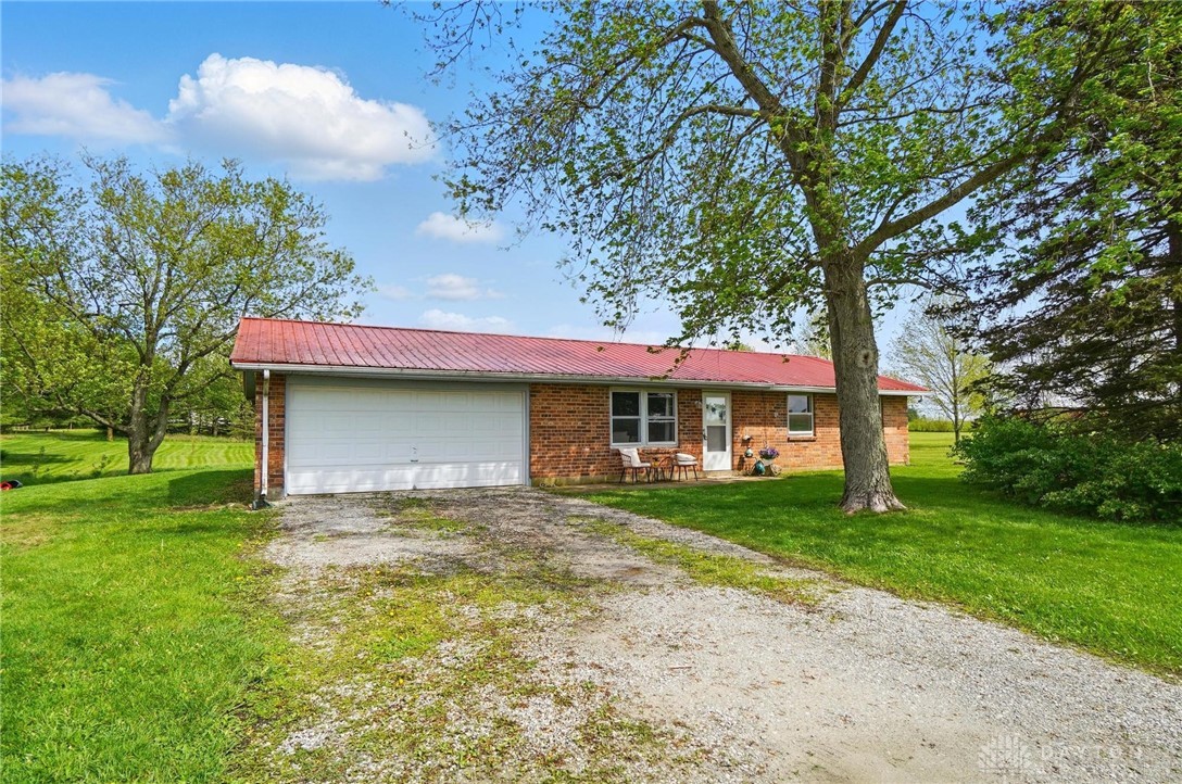 8572 Yohe Road, Lewisburg, Ohio image 1
