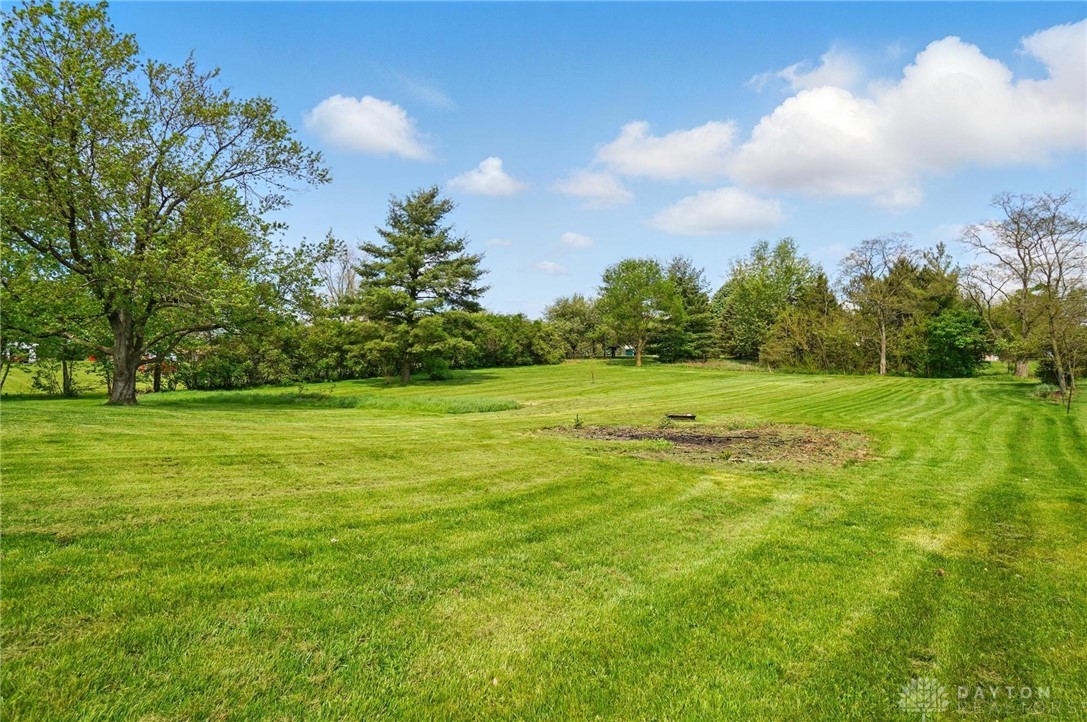 8572 Yohe Road, Lewisburg, Ohio image 27