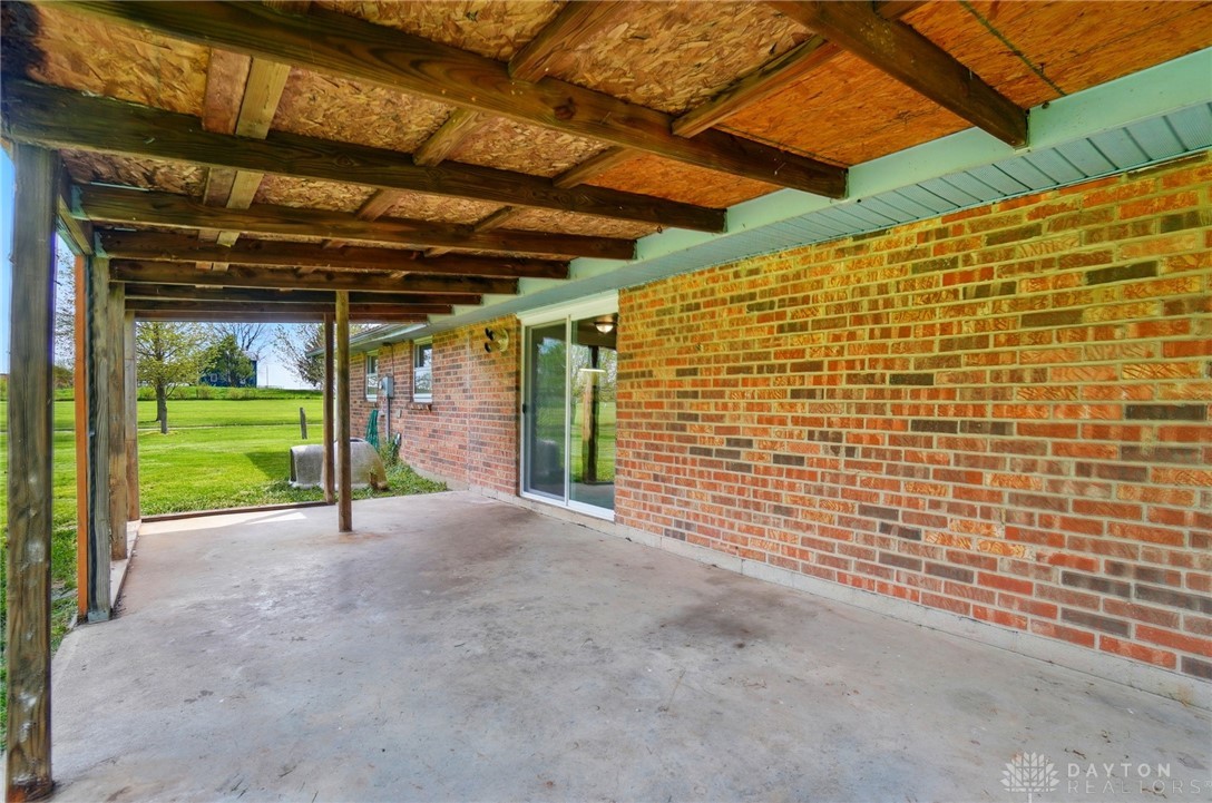 8572 Yohe Road, Lewisburg, Ohio image 24