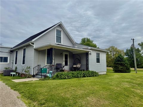 Photo of 3032 W State Route 29, Urbana, OH 43078 (MLS # 959353)