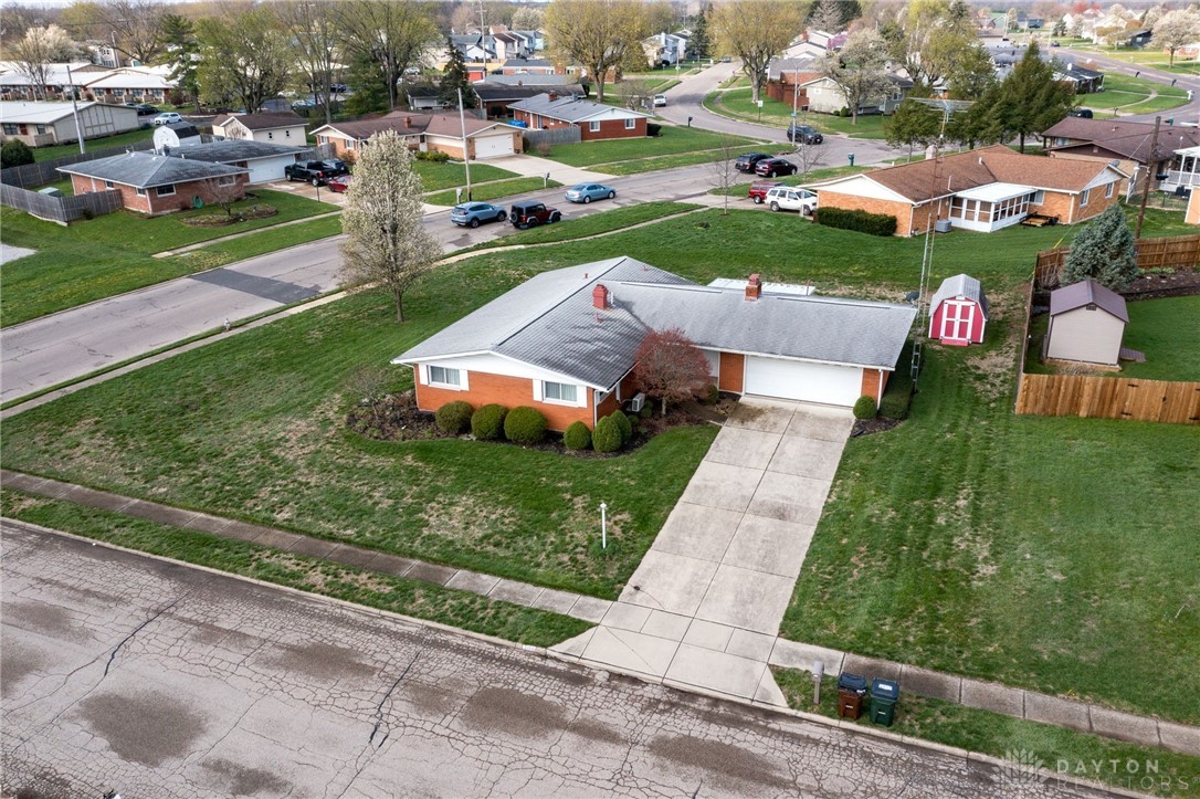 1668 Parkview Drive, Xenia, Ohio image 33