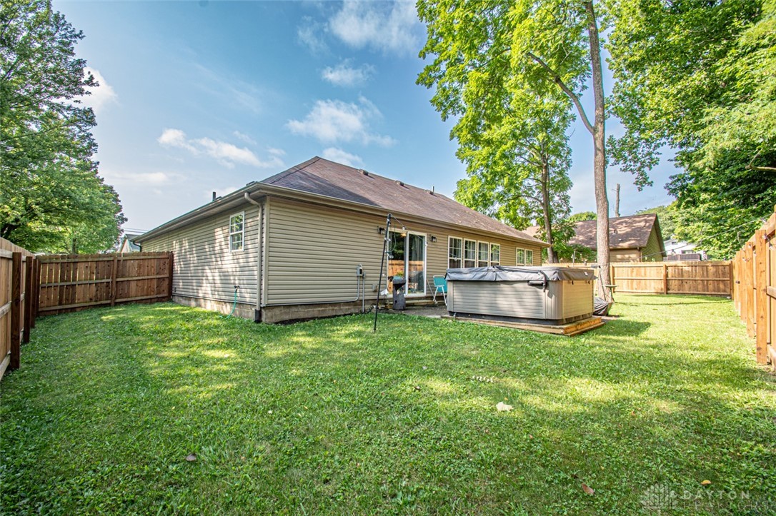 557 Lakengren Drive, Eaton, Ohio image 30