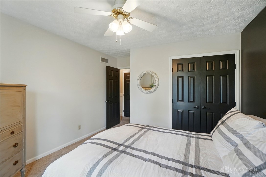 340 Tanglewood Drive, Springboro, Ohio image 45