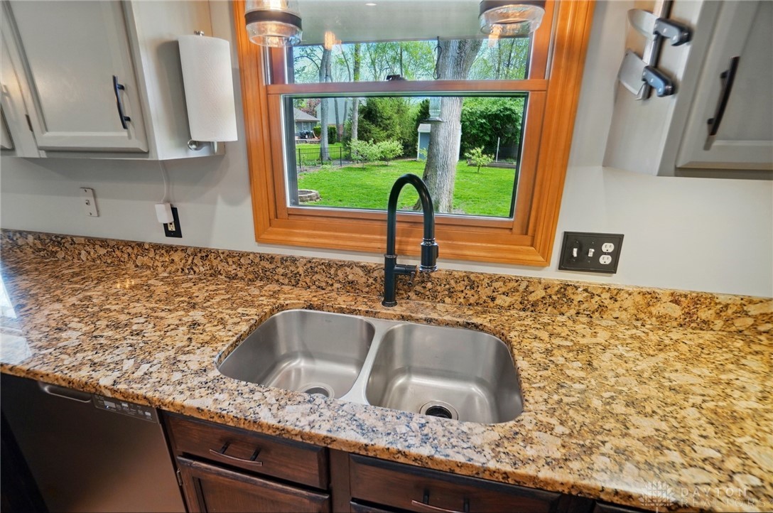 340 Tanglewood Drive, Springboro, Ohio image 21