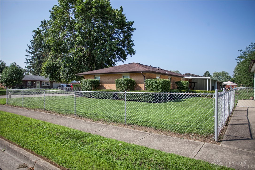 Xenia, Ohio 45385, United States, 3 Bedrooms Bedrooms, ,2 BathroomsBathrooms,Residential,Pending,201022