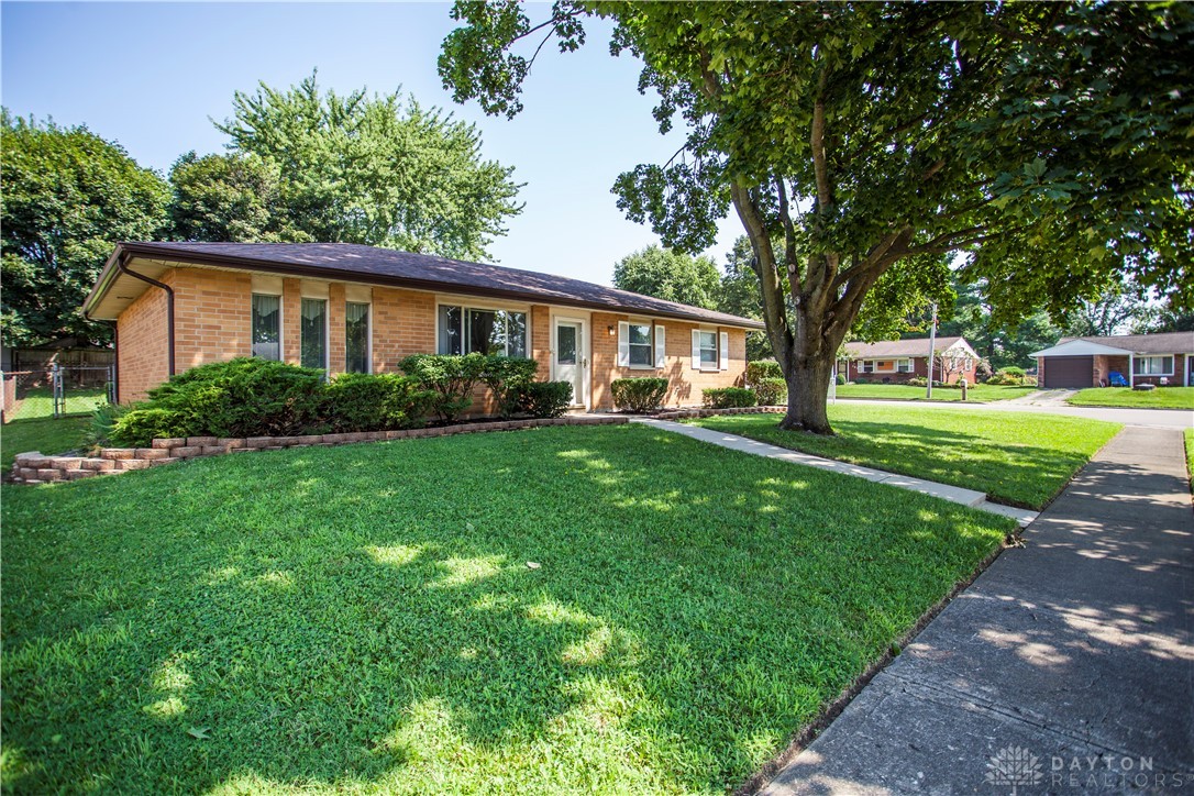 Xenia, Ohio 45385, United States, 3 Bedrooms Bedrooms, ,2 BathroomsBathrooms,Residential,Pending,201022